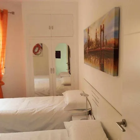 Apartamento ¡playa Torrecilla, A Un Paso Del Centro Peatonal! *