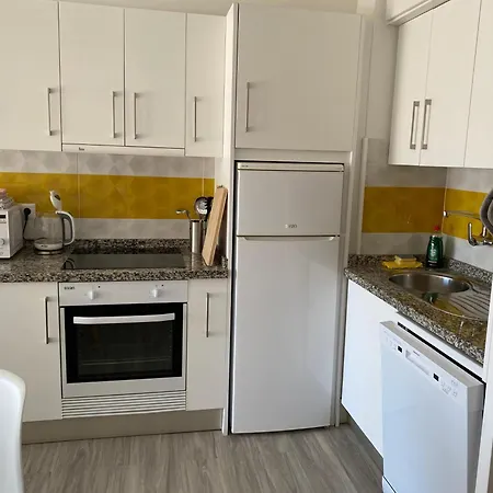 Apartamento ¡playa Torrecilla, A Un Paso Del Centro Peatonal! *