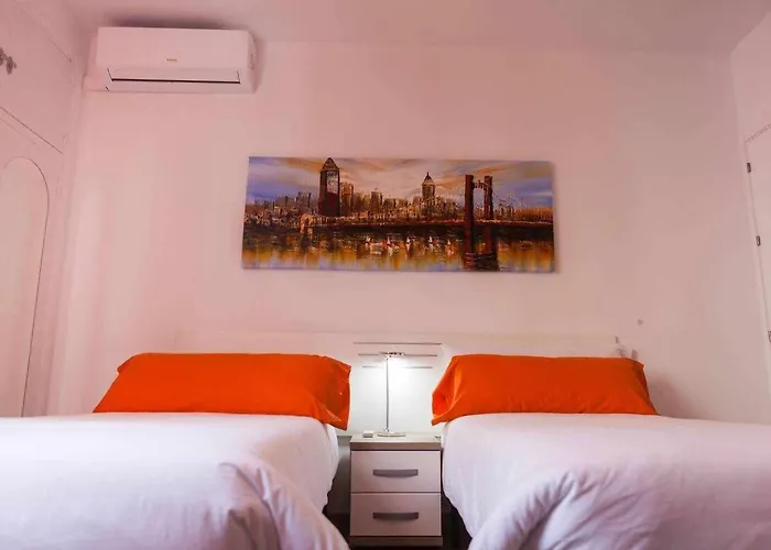 ¡playa Torrecilla, A Un Paso Del Centro Peatonal! *