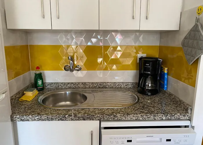 ¡playa Torrecilla, A Un Paso Del Centro Peatonal! Apartamento